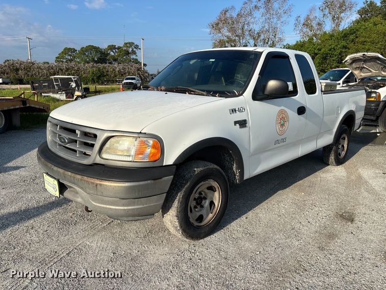 2003 Ford F150 Ext. Cab Pickup Truck - photo 1