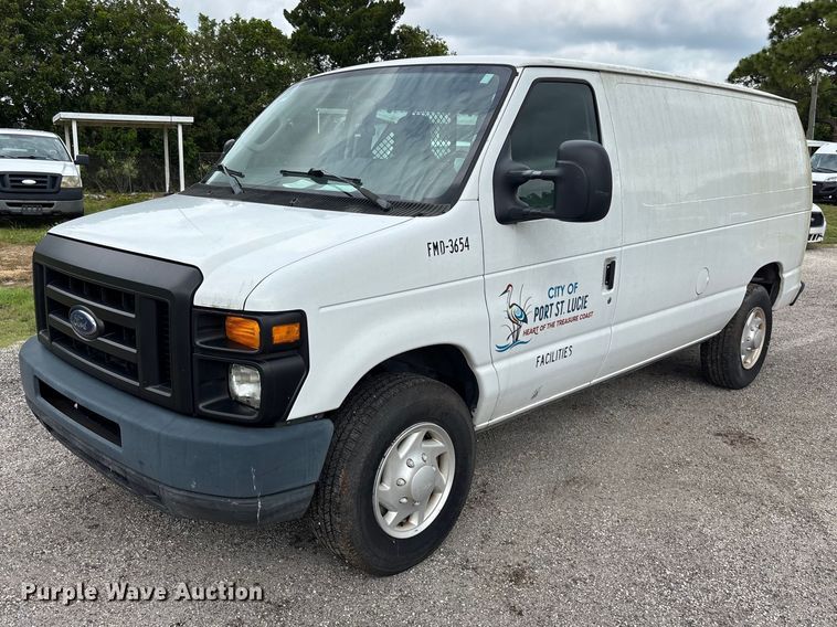 2009 Ford E250 Van - photo 1