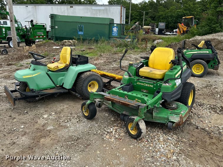 John Deere Lawn Equipment - photo 1