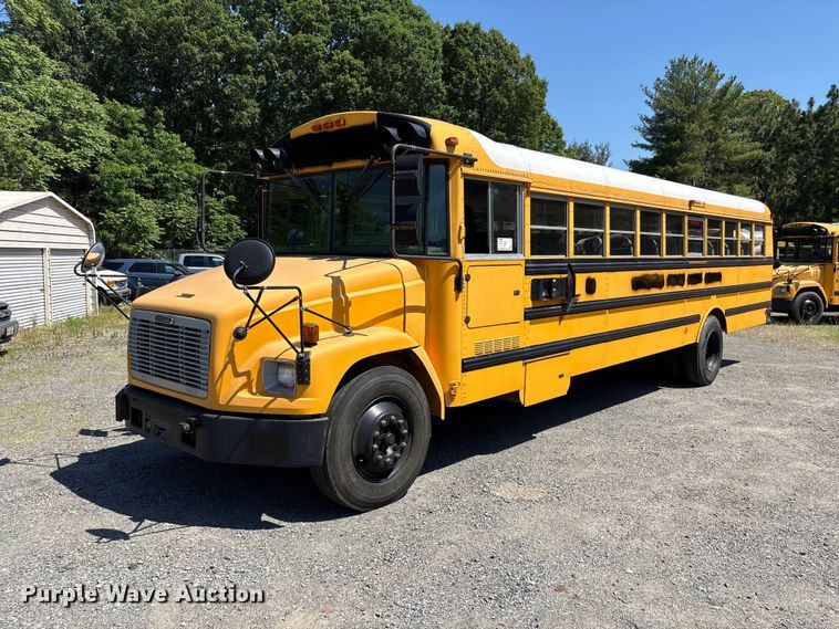 2007 Freightliner FS 65 Chassis School Bus - photo 1