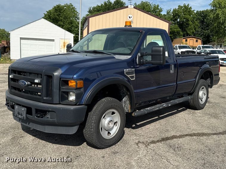 2009 Ford F250 Super Duty Pickup Truck - photo 1