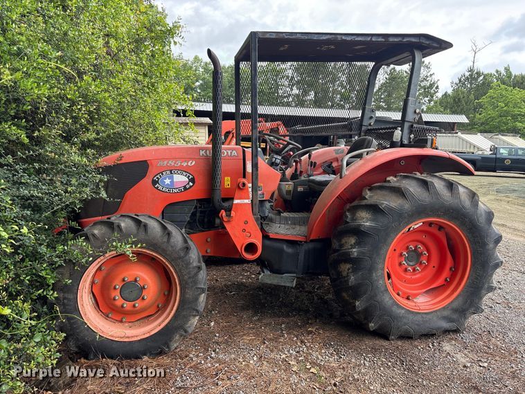 Kubota M8540 MFWD Tractor - photo 1