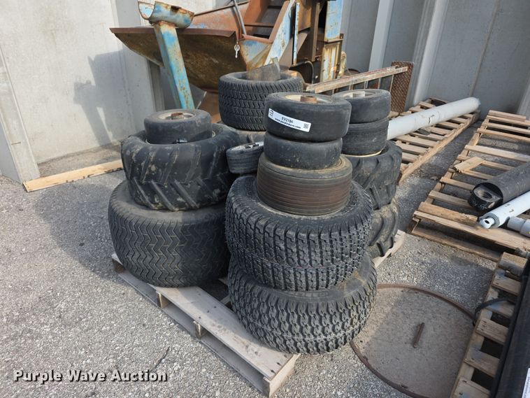 (17) Mower Tires - photo 1