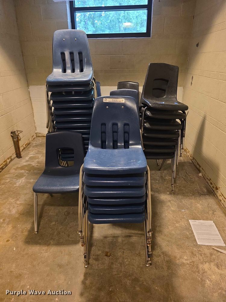 Approximately 60 Chairs - photo 1
