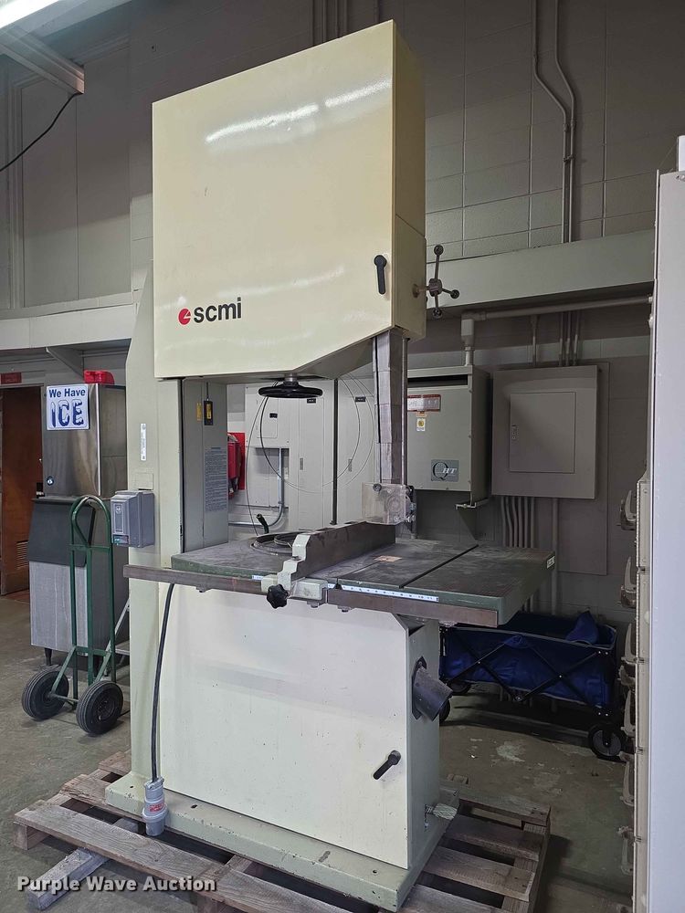 1992 SCMI 900 Band Saw - photo 1