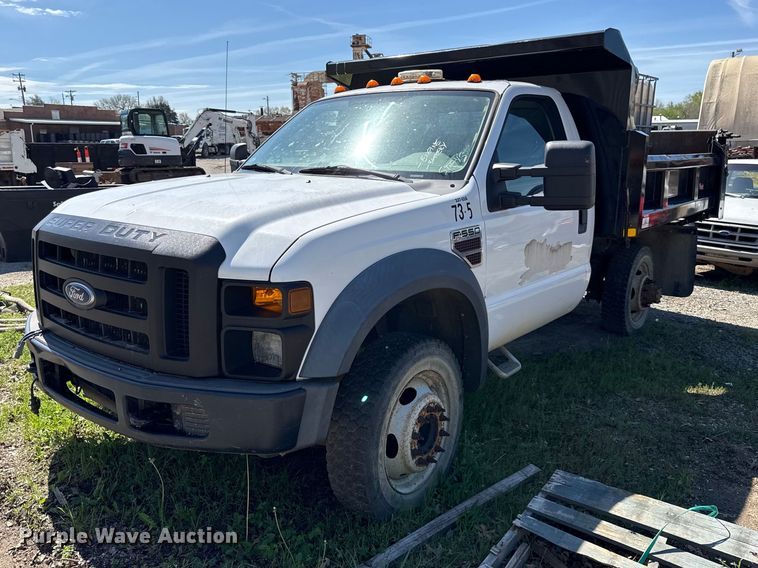 2008 Ford F550 Dump Truck - photo 1