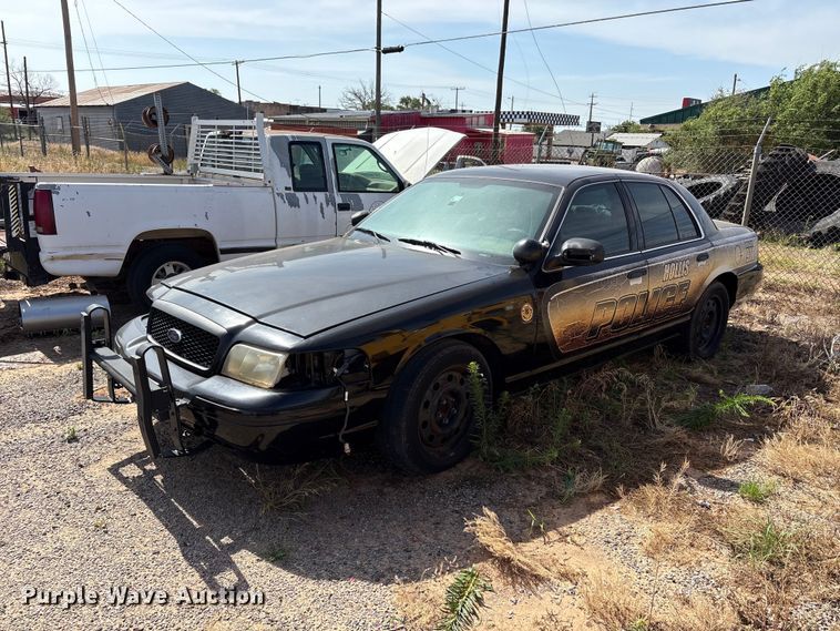 2011 Ford Crown Victoria Police Interceptor - photo 1