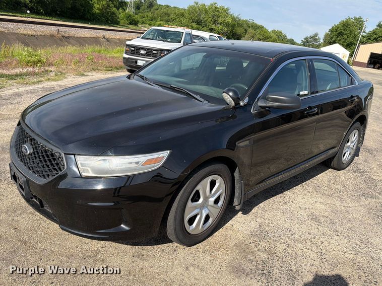 2013 Ford Taurus Police Interceptor - photo 1