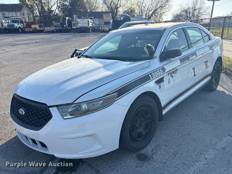 2013 Ford Taurus Police Interceptor - photo 1