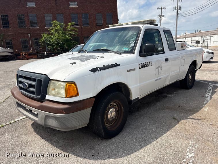 2005 Ford Ranger Ext. Cab Pickup Truck - photo 1