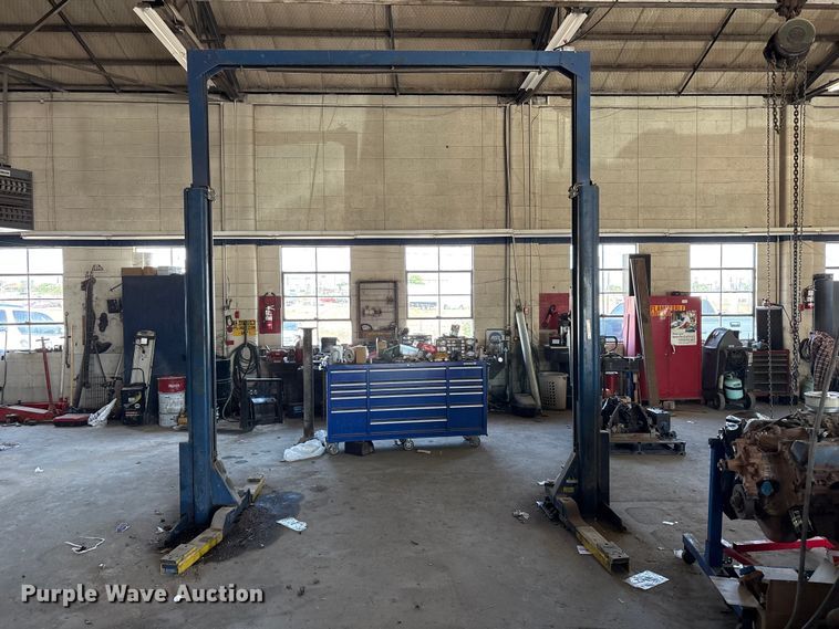 Rotary Lift Two Post Automotive Lift - photo 1