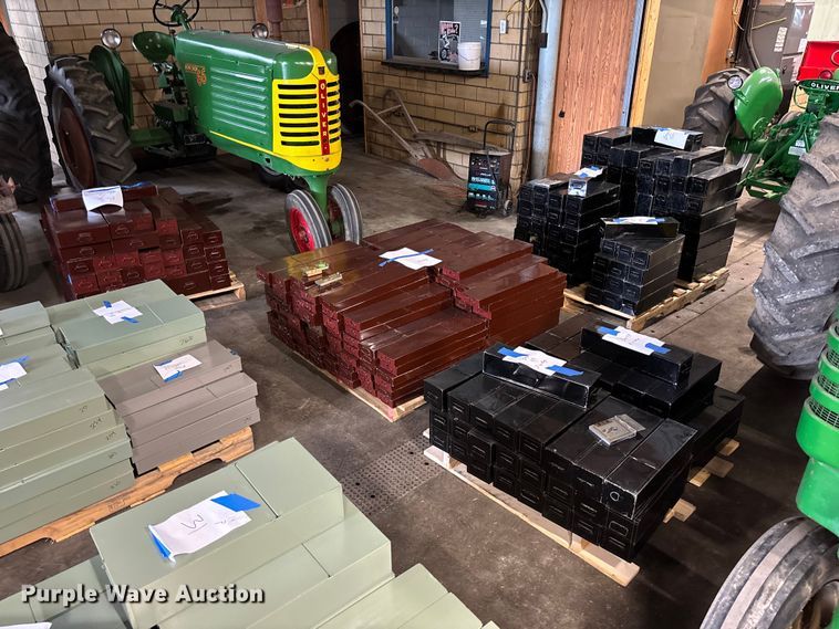 (5) Pallets Of Lock Boxes - photo 1