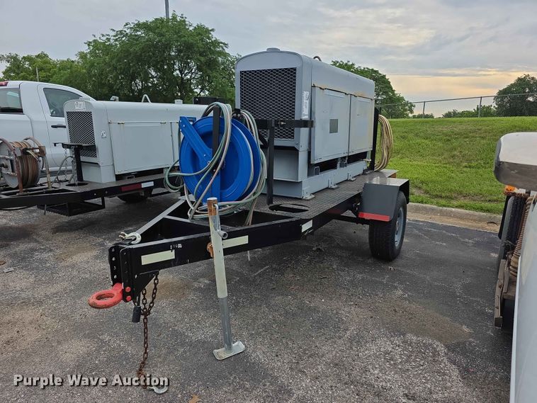 1980 Lincoln Shield Arc SAE 409  Welder - photo 1