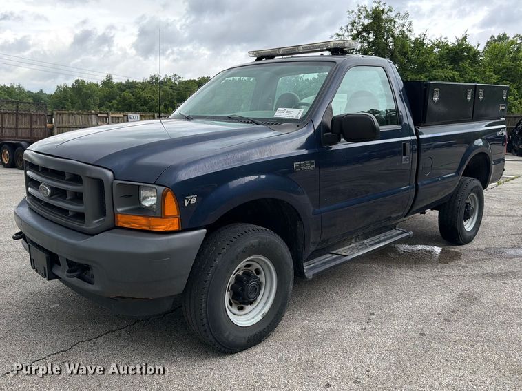 2001 Ford F350 Super Duty Pickup Truck - photo 1