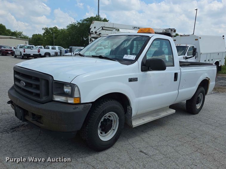 2003 Ford F250 Super Duty Pickup Truck - photo 1
