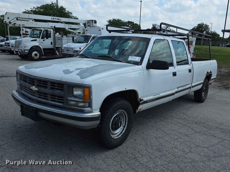 1998 Chevrolet Cheyenne 3500 Crew Cab Pickup Truck - photo 1