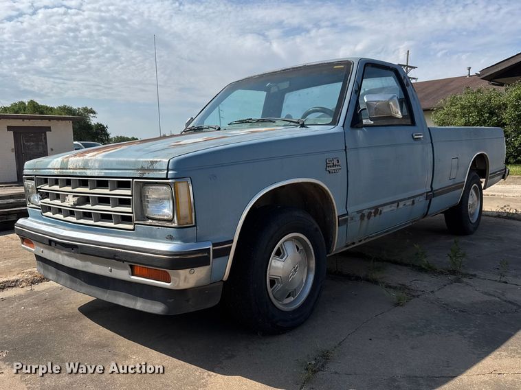 1982 Chevrolet S10 Pickup Truck - photo 1
