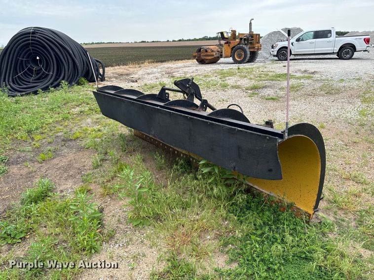 Plow - photo 1