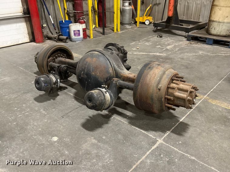Meritor RS23380 Rear End - photo 1