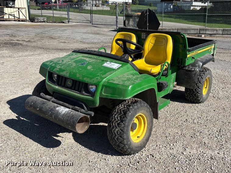 John Deere Gator TX Utility Vehicle - photo 1