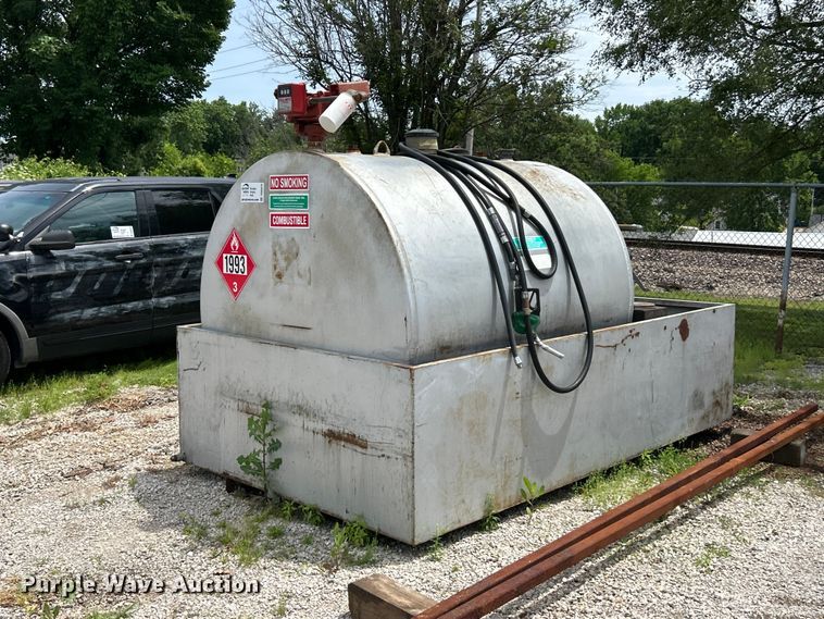 Fuel Tank - photo 1