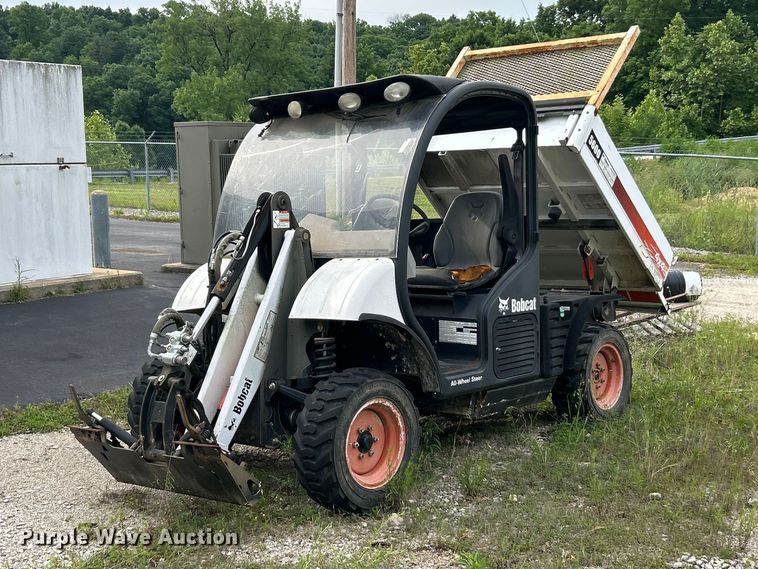 2014 Bobcat 5600 Toolcat Utility Vehicle - photo 1