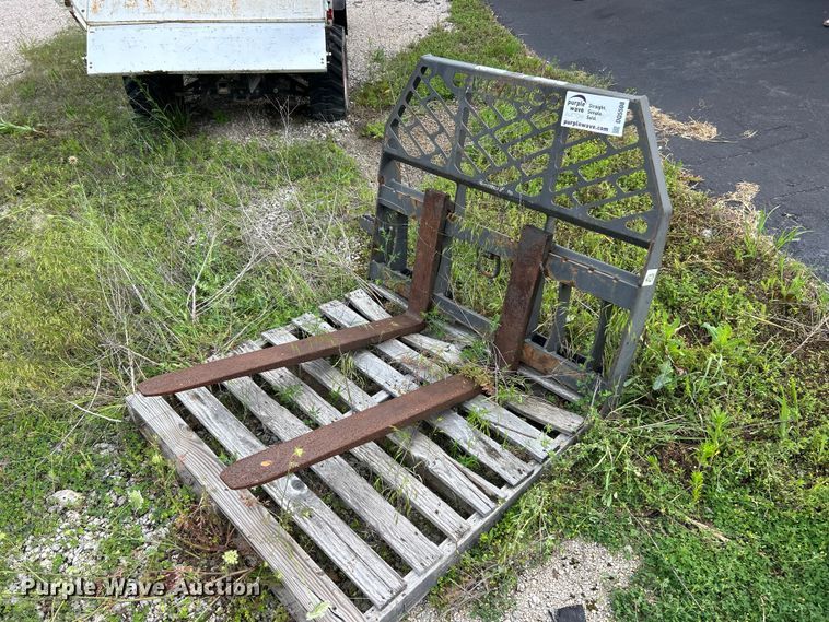 Bradco Forks - photo 1