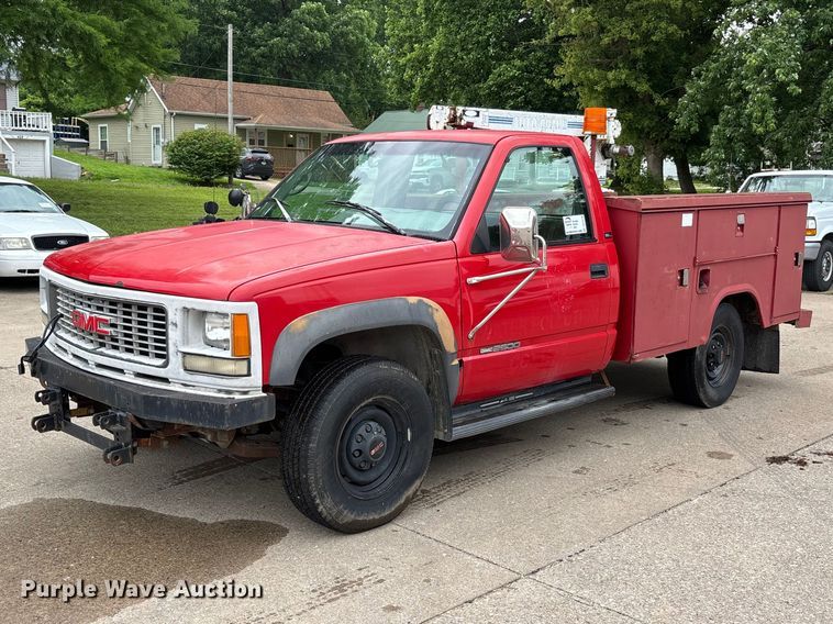 1995 GMC K2500 Utility Bed Pickup Truck - photo 1