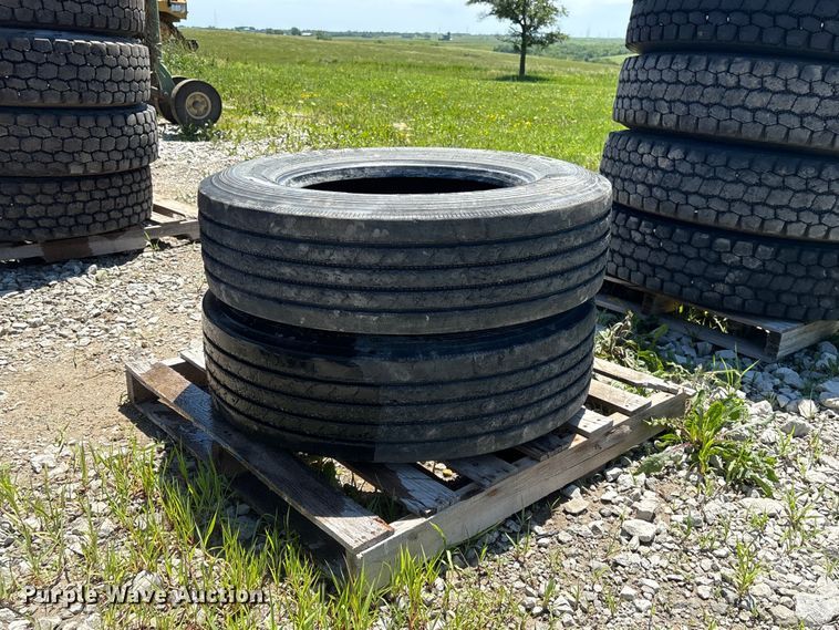 (2) Arisun AS673 275/70R22.5 Tires - photo 1
