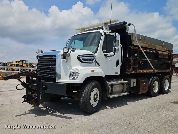 2018 Freightliner 108SD - photo 1