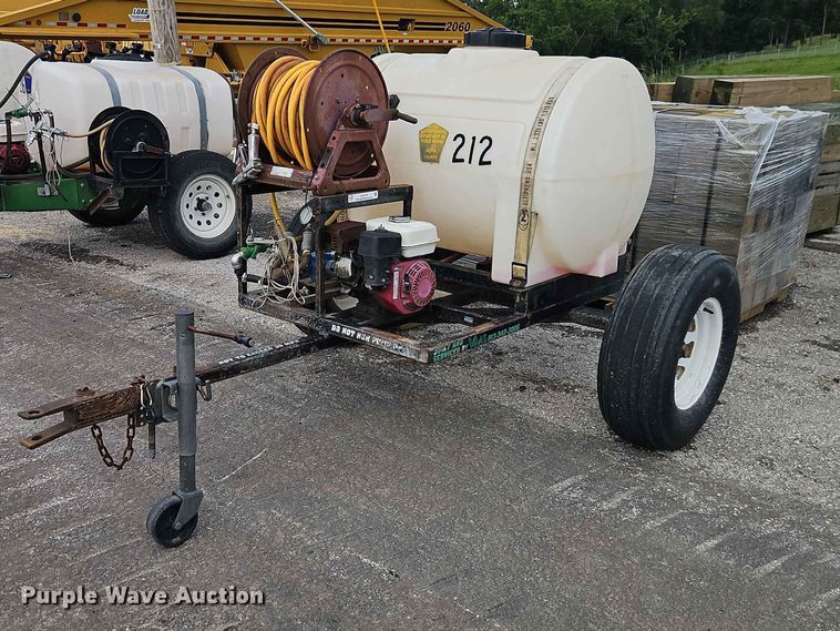 Sprayer - photo 1