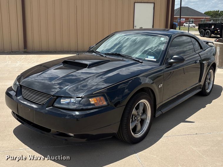 2003 Ford Mustang - photo 1