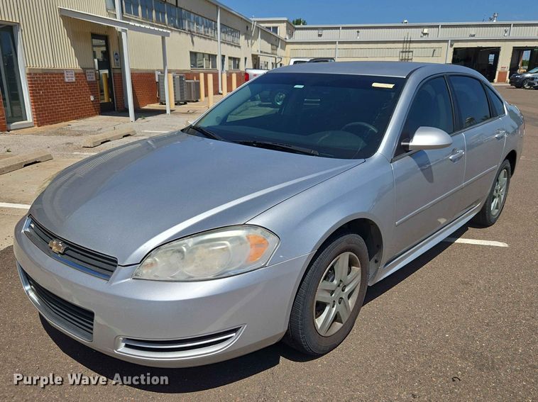 2011 Chevrolet Impala - photo 1