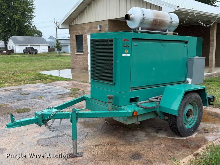 Onan 25.0 GenSet Generator - photo 1