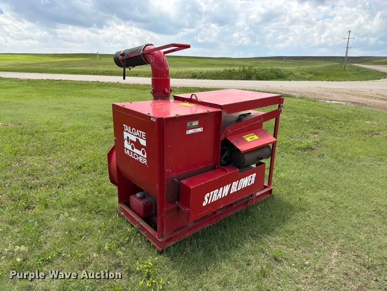 Tailgate Mulcher Straw Blower - photo 1