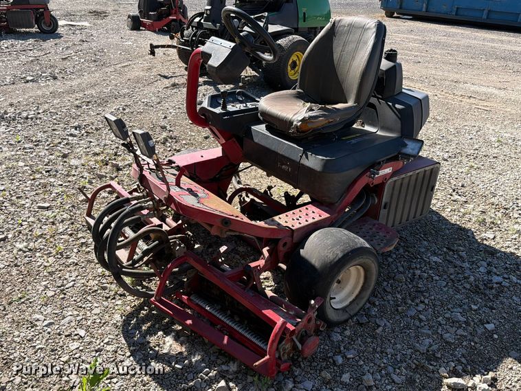 Toro Greensmaster 3200 Reel Mower - photo 1