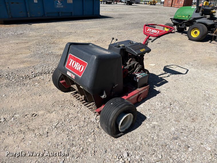 Toro 09100 Aerator - photo 1