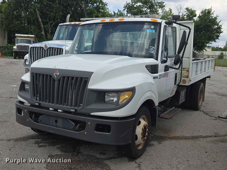 2014 International TA005 Flatbed Truck - photo 1