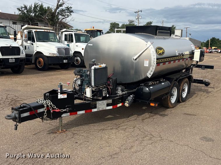 2023 E.D. Etnyre & CO M U Oil Distribution Trailer - photo 1