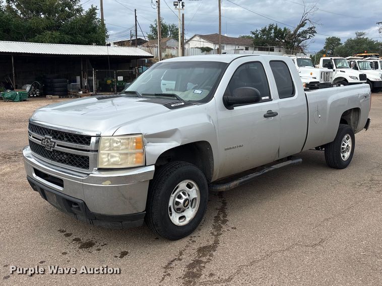 2011 Chevrolet Silverado 2500HD Ext. Cab Pickup Truck - photo 1