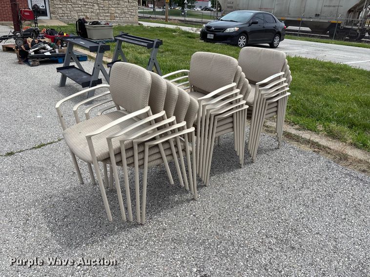 (15) Chairs - photo 1