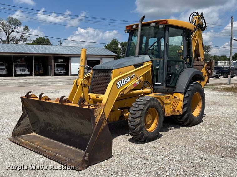 2003 John Deere 310SG Backhoe - photo 1