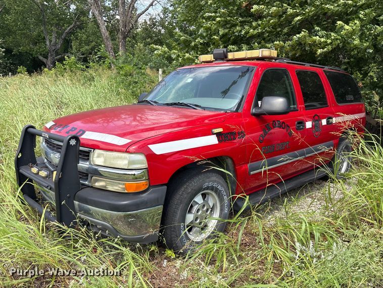 2002 Chevrolet Suburban SUV - photo 1