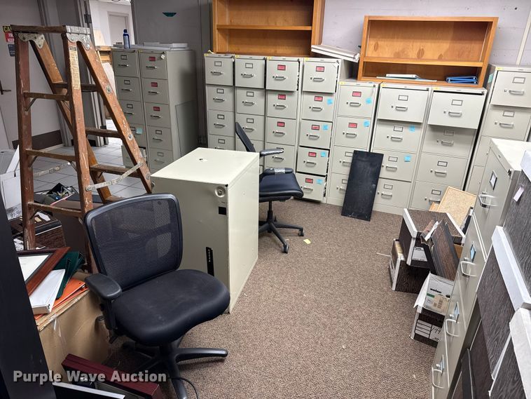 Office Furniture - photo 1