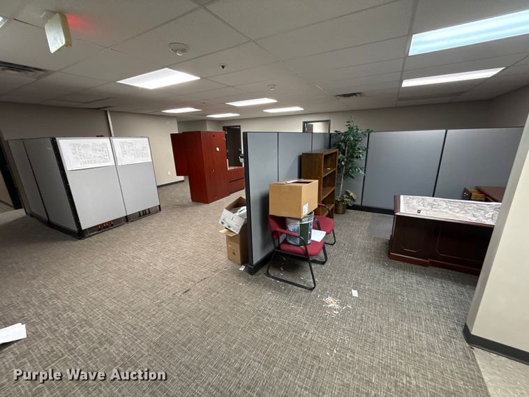 Office Furniture - photo 1