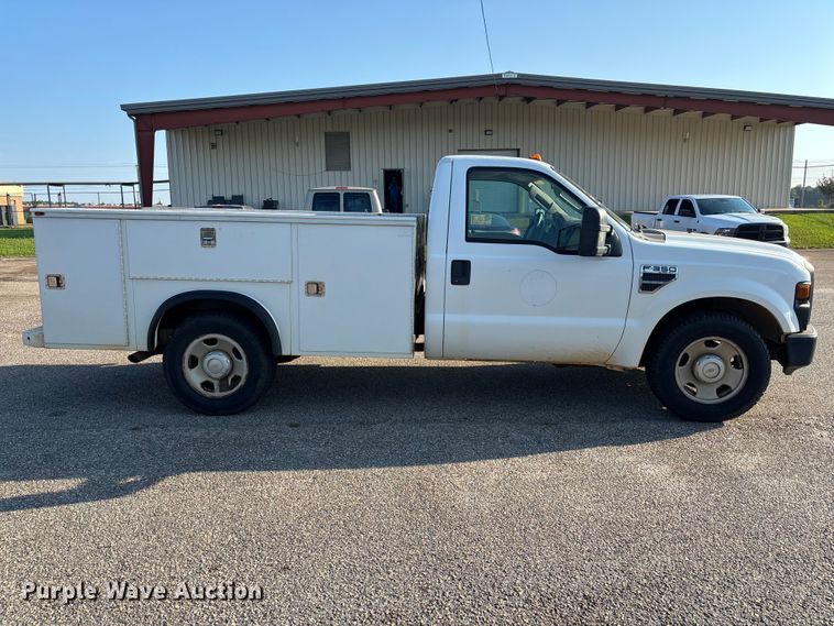 2008 Ford F350 Super Duty - photo 4
