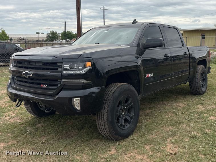 2017 Chevrolet Silverado 1500 Crew Cab Pickup Truck