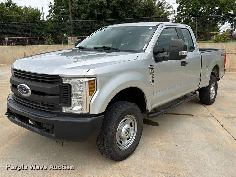 2018 Ford F250 Super Duty Ext. Cab Pickup Truck