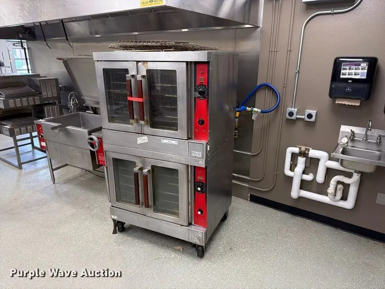 (2) Ovens