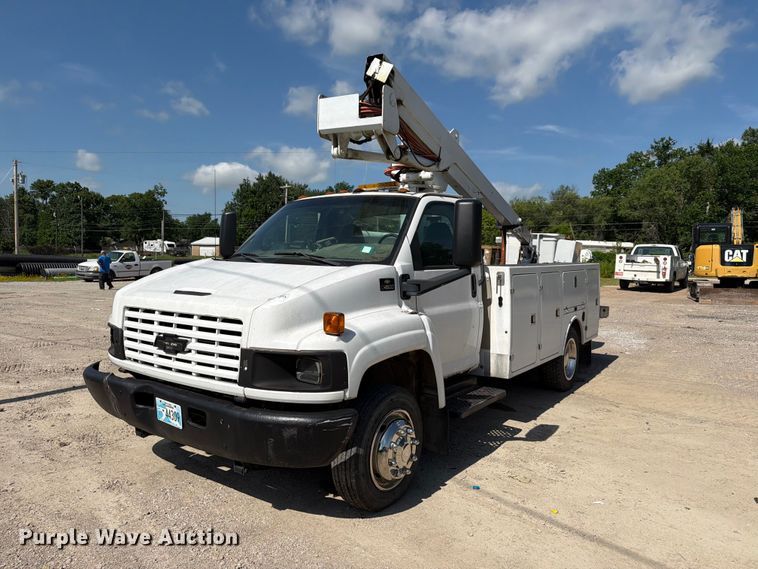 2009 Chevrolet C4500 Bucket Truck